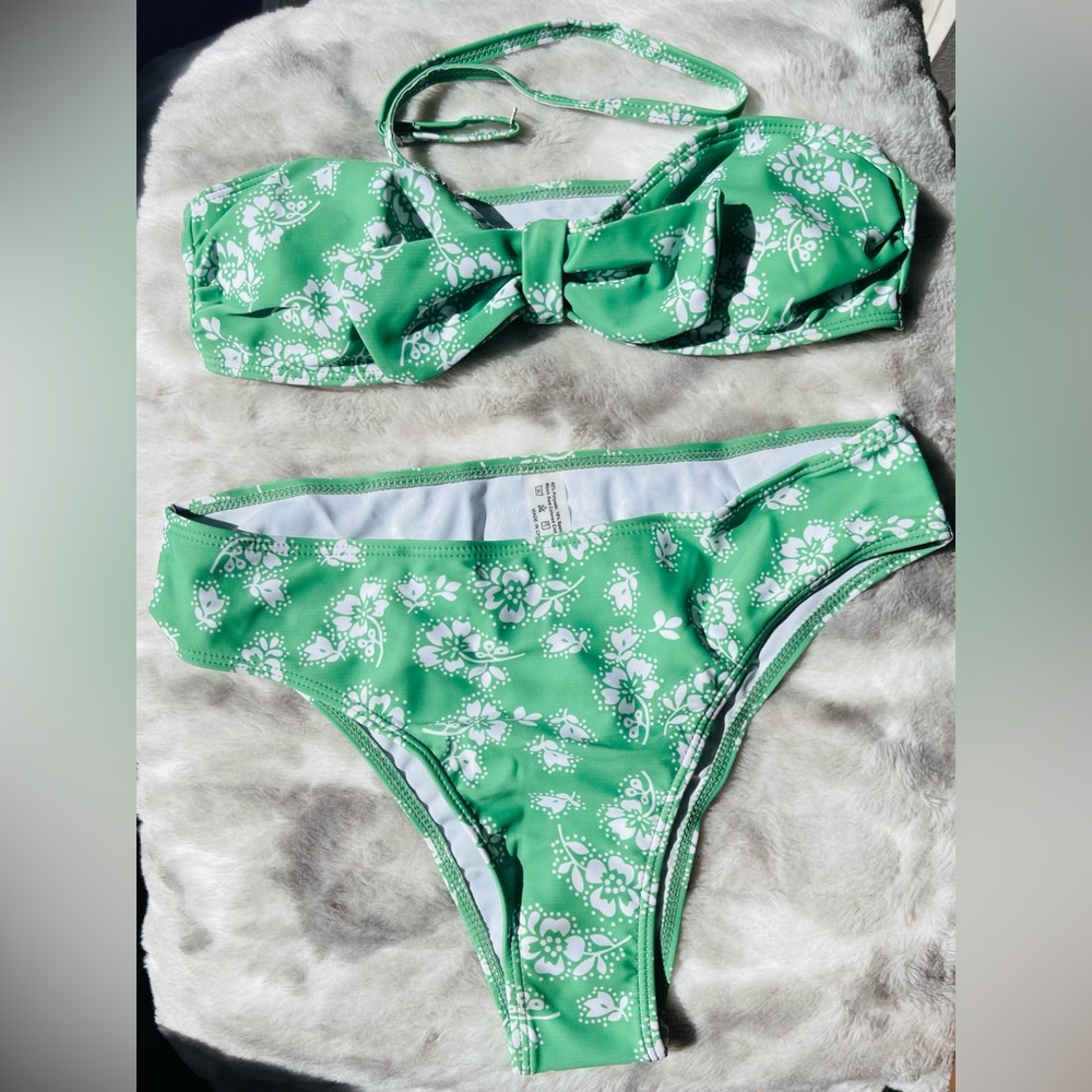 SHEIN Green Floral Bikini Set